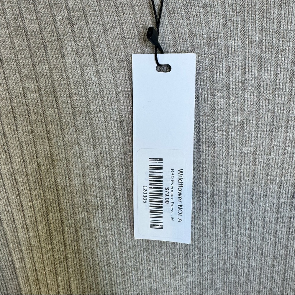 NWT BB Dakotan Tan Ribbed Sweater Dress Women’s Size Medium - Picture 3 of 6